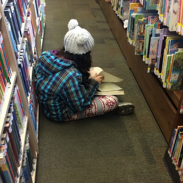 Queens Library at Astoria Library