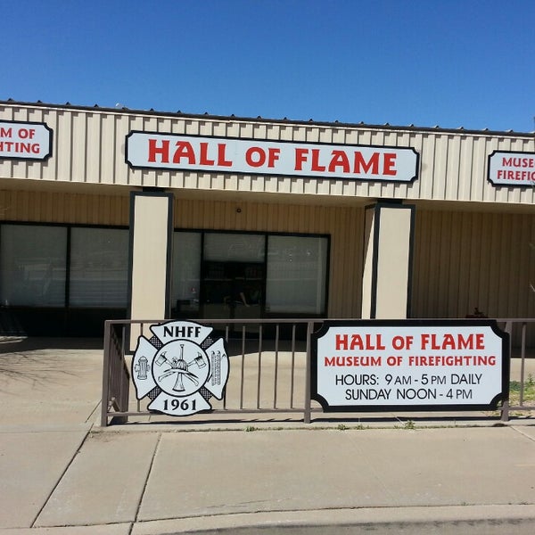3/12/2013에 JP님이 Hall of Flame Fire Museum and the National Firefighting Hall of Heroes에서 찍은 사진