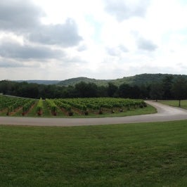 Photo taken at Chaumette Vineyards &amp; Winery by Ed R. on 7/14/2013