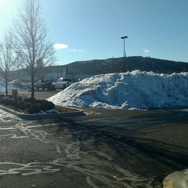 Walmart Supercenter Big Box Store in Klamath Falls