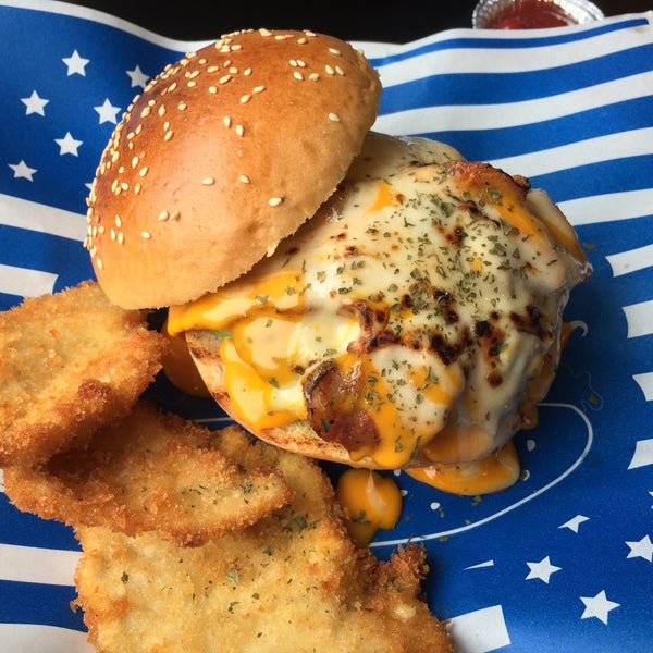 Grill Burger House - 방문자 55명의 팁 6개 Grill Burger House