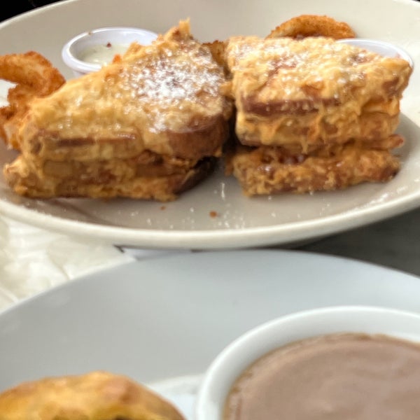 Katella Deli 74 tips