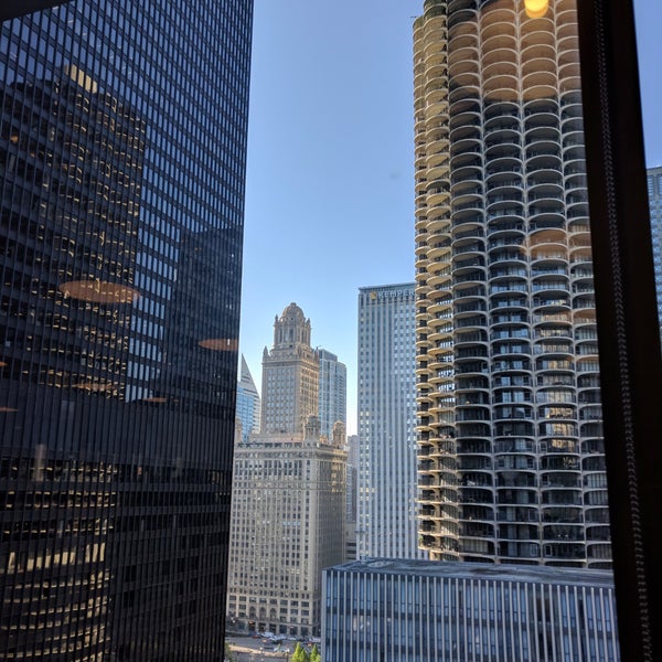 Foto scattata a Foursquare Chicago da Kyle F. il 8/22/2018