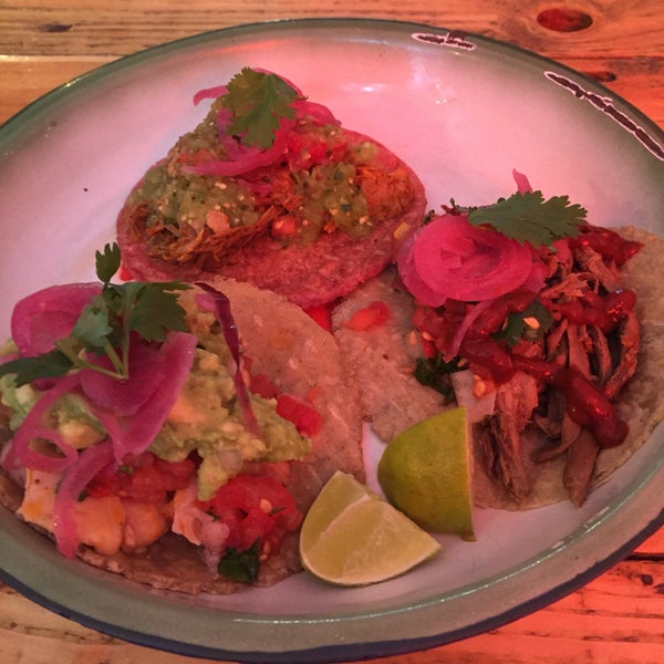 7/19/2016 tarihinde Boris A.ziyaretçi tarafından NETA Mexican Street Food'de çekilen fotoğraf