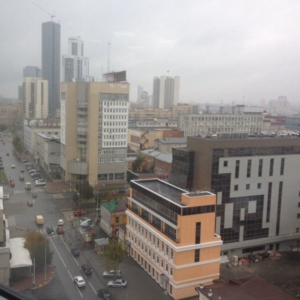 ул. Попова, 10/11 - Екатеринбург