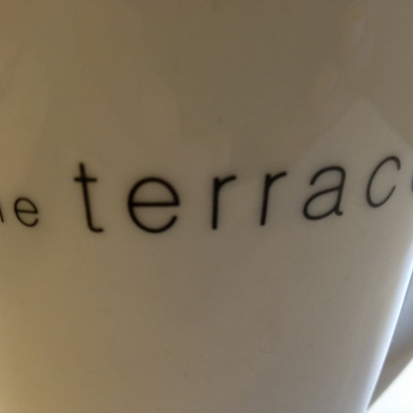 Photo prise au The Terrace Coffee Shop par John G. le3/3/2013