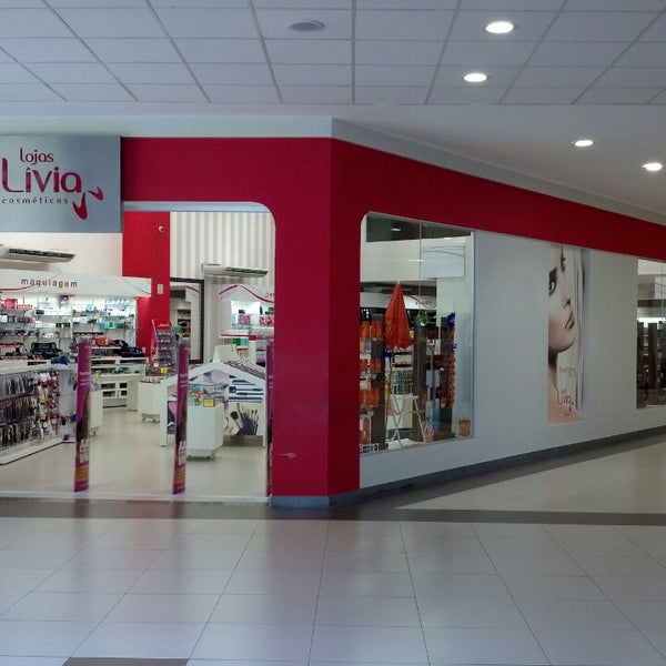 รูปภาพถ่ายที่ Shopping Cidade Norte โดย Humberto G. เมื่อ 2/14/2013