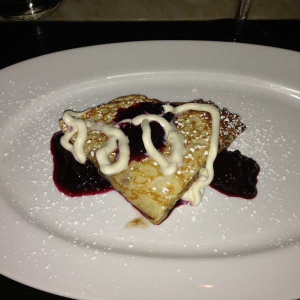 Das Foto wurde bei Vivace Italian Restaurant von D.C. C. am 1/26/2013 aufgenommen