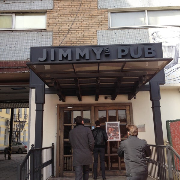 รูปภาพถ่ายที่ Jimmy&#39;s Pub โดย Kirill B. เมื่อ 4/11/2013
