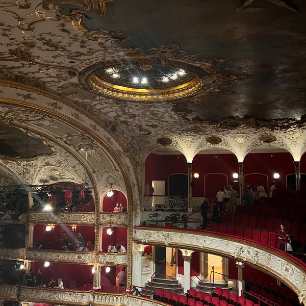 Foto tirada no(a) Volkstheater por Anna M. em 8/3/2022
