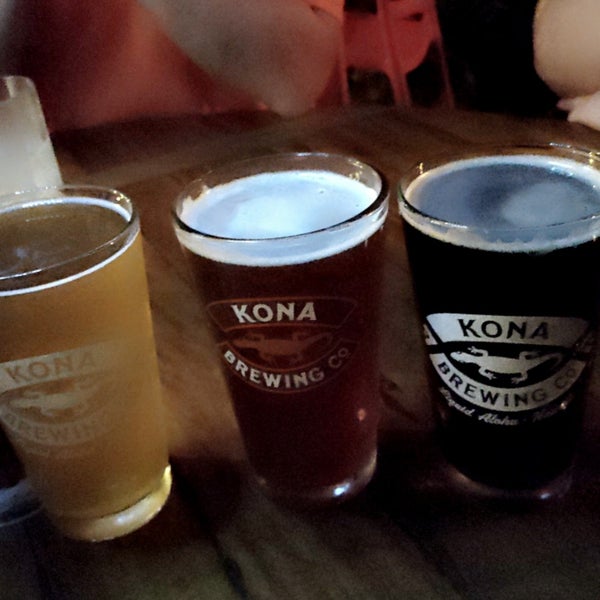 9/18/2023 tarihinde Samantha B.ziyaretçi tarafından Kona Brewing Co. &amp; Brewpub'de çekilen fotoğraf