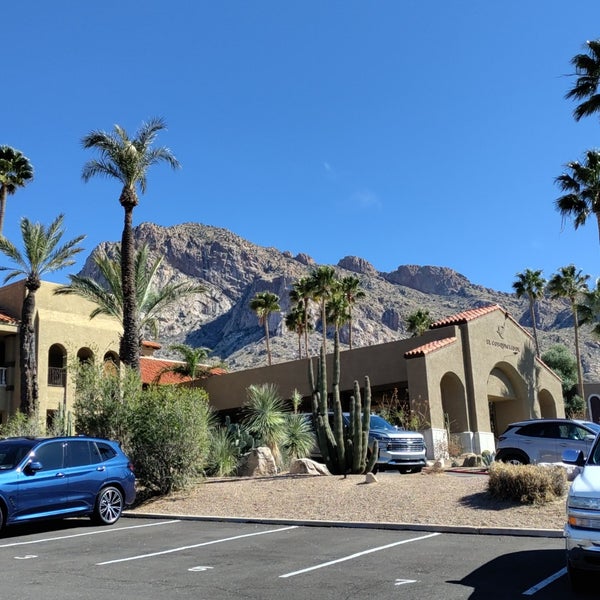 Das Foto wurde bei Hilton Tucson El Conquistador Golf &amp; Tennis Resort von Samantha B. am 3/4/2023 aufgenommen