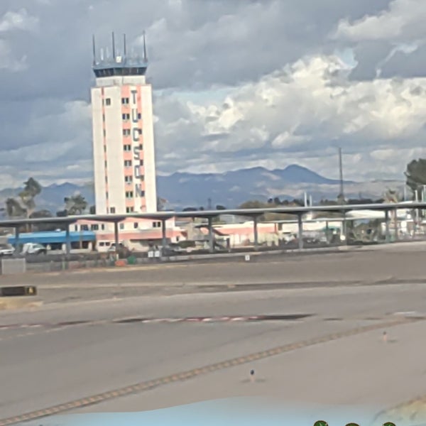 Foto scattata a Tucson International Airport (TUS) da Samantha B. il 1/4/2024