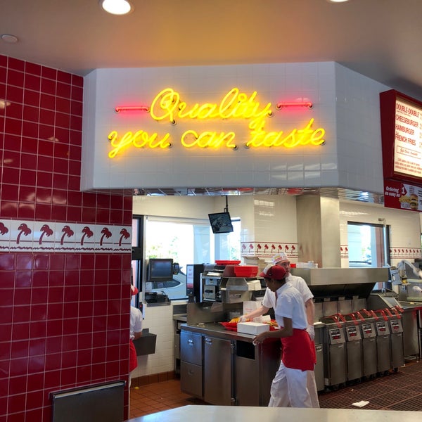 Photo taken at In-N-Out Burger by Mike H. on 5/11/2018
