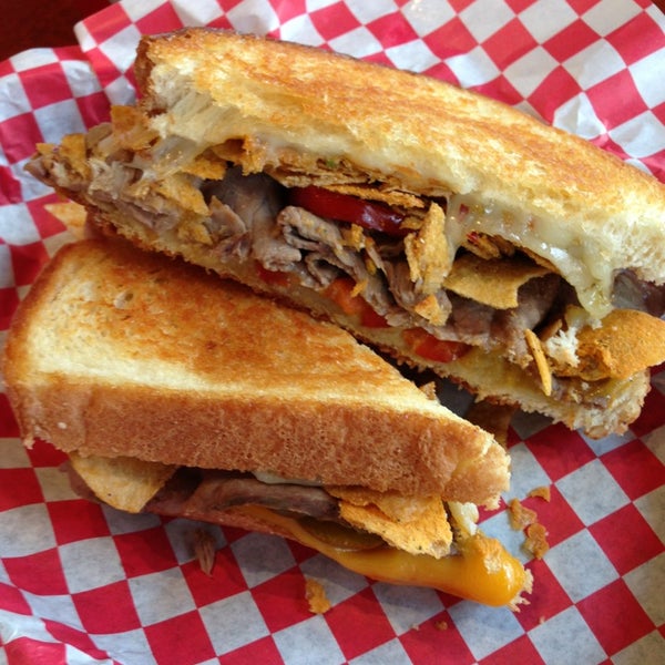 Tom & Chee Sandwich Place in Newport