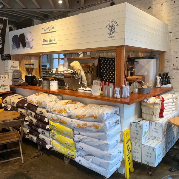 St. Coffee Coffee Shop in New York