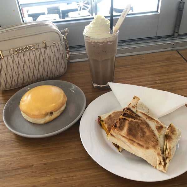 12/23/2019에 Cherry ✨님이 Bakery on O&#39;Connell에서 찍은 사진