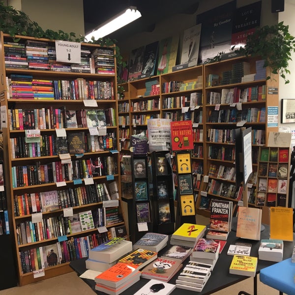 Photo taken at Bookshop Santa Cruz by Philip on 5/22/2016