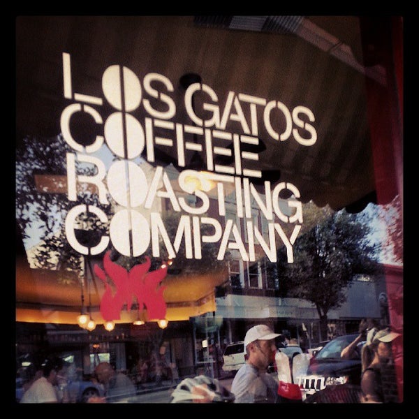 7/4/2013 tarihinde Len B.ziyaretçi tarafından Los Gatos Coffee Roasting Company'de çekilen fotoğraf