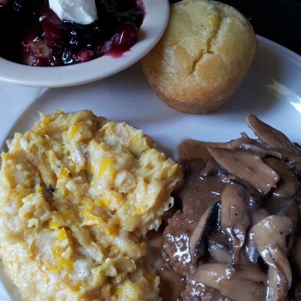 The Pie Wagon American Restaurant in Nashville