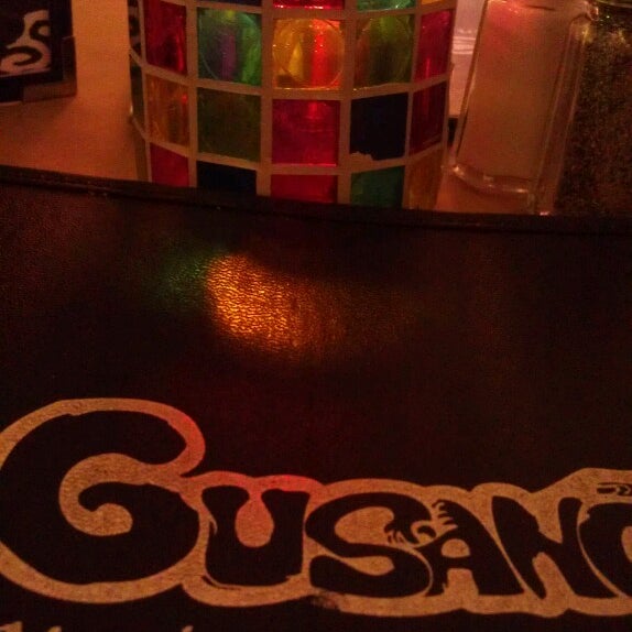 Foto tirada no(a) Gusanoz Mexican Restaurant por Shane A. em 9/25/2013