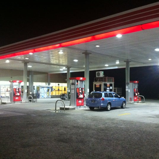 Milford 24 Fuel Station in Bon Accord