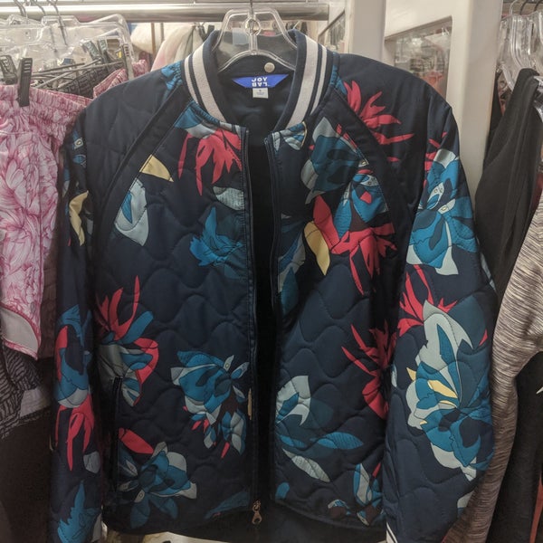 Rainbow Attic Kīhei, HI