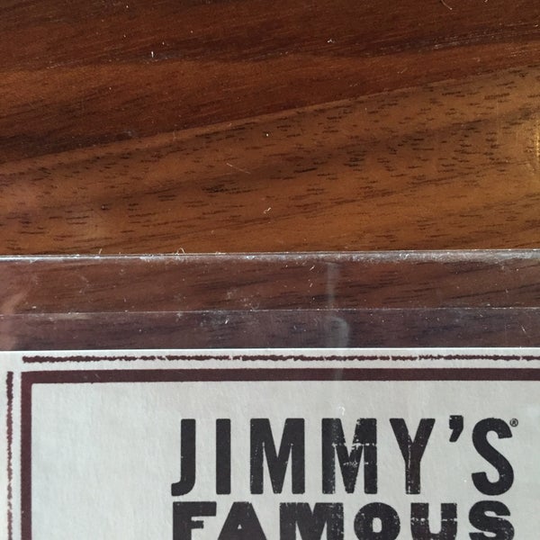 Снимок сделан в Jimmy&#39;s Famous American Tavern пользователем Scott K. 11/25/2015