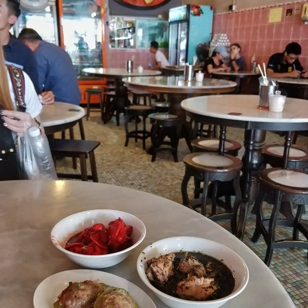 Country Kitchen @ Padungan - 16 tips from 281 visitors