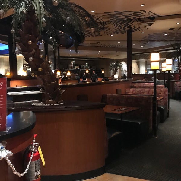 Elephant Bar American Restaurant in Albuquerque