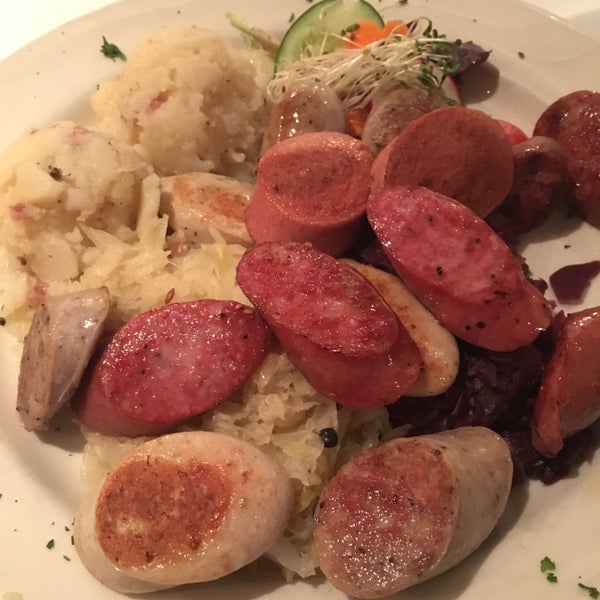 Great restaurant hidden behind the bar - behind the convenience store! Try the sausage platter.