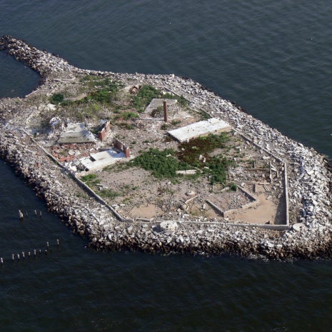 Hoffman and Swinburne Islands were constructed from landfill in the 1870s, and served as designated quarantine stations for arriving immigrants who were found to be suffering from contagious diseases.