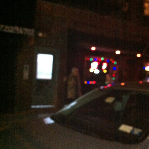 12/31/2012にGregory S.がRosemary&#39;s Greenpoint Tavernで撮った写真