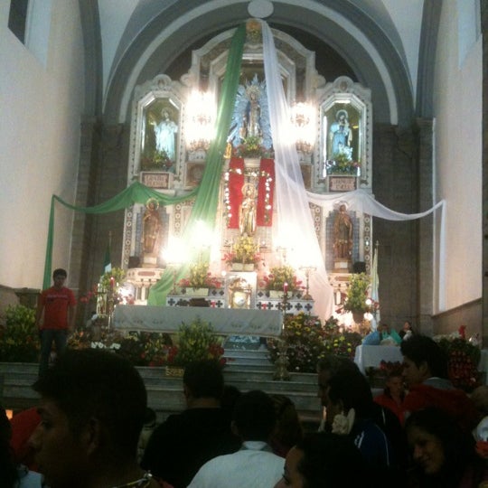 Photos at Iglesia de San Hipólito (San Judas Tadeo) - Church