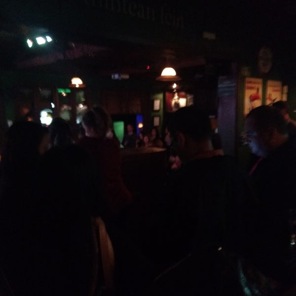 Foto tomada en Sheridan&#39;s Irish Pub  por Thaís L. el 10/18/2018