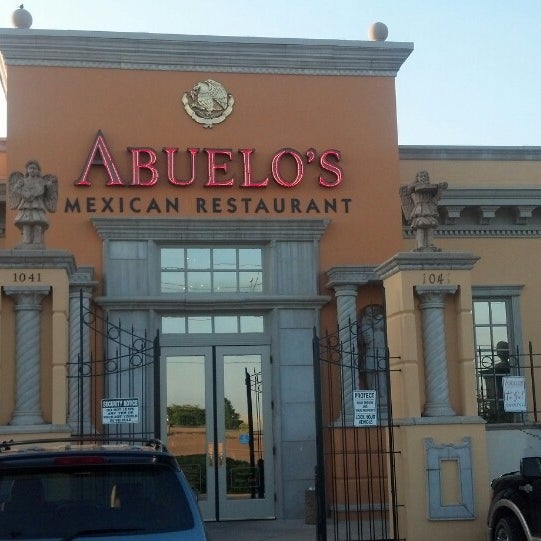 6/7/2013 tarihinde Kristopher C.ziyaretçi tarafından Abuelo&#39;s Mexican Restaurant'de çekilen fotoğraf