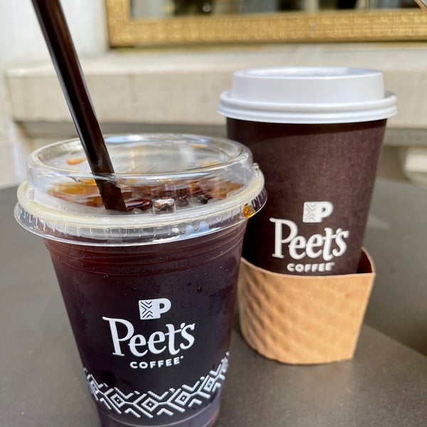 Photo taken at Peet&#39;s Coffee &amp; Tea by Nam-kyu C. on 9/19/2021