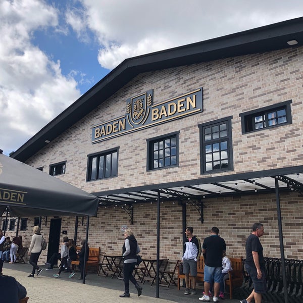 รูปภาพถ่ายที่ Cervejaria Baden Baden โดย Geissler P. เมื่อ 7/26/2018