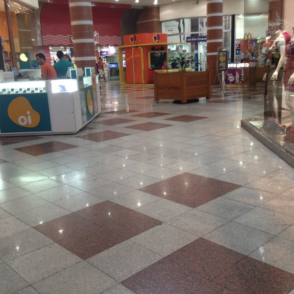 Photo taken at Shopping Vale do Aço by Leandro S. on 4/19/2013
