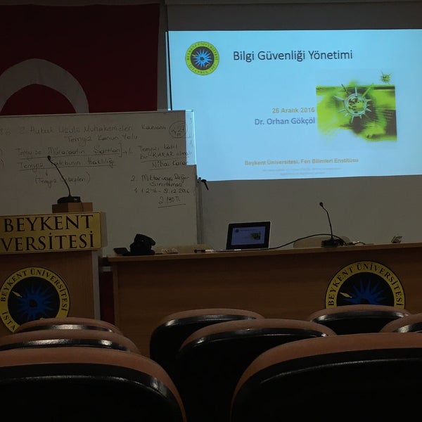 Photo taken at Beykent Üniversitesi by Volkan Ö. on 12/26/2016