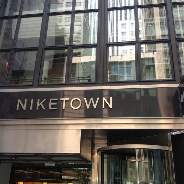 niketown nyc closing