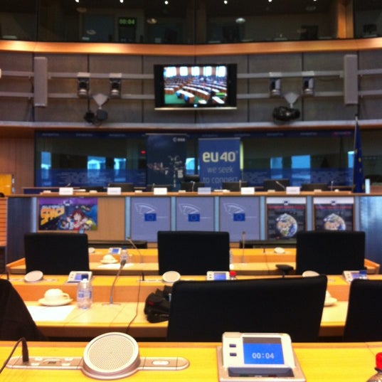 european-parliament-meeting-room-jan-4q2-europese-wijk-89-visitors