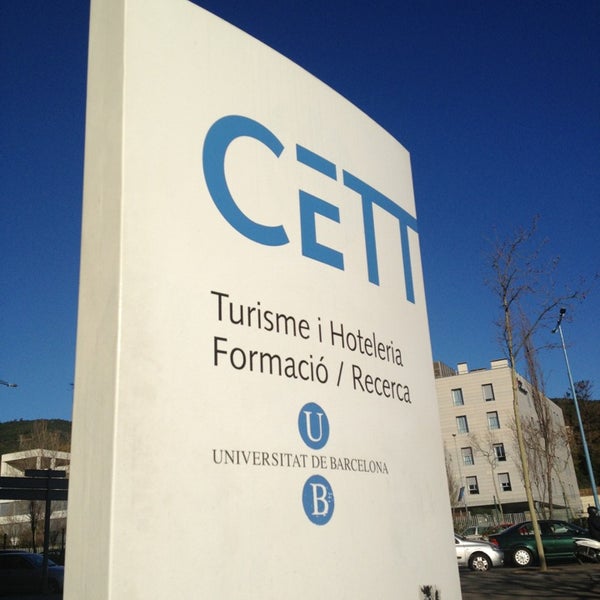 Das Foto wurde bei CETT Tourism &amp; Hospitality Education/Research von Enric A. am 3/18/2013 aufgenommen