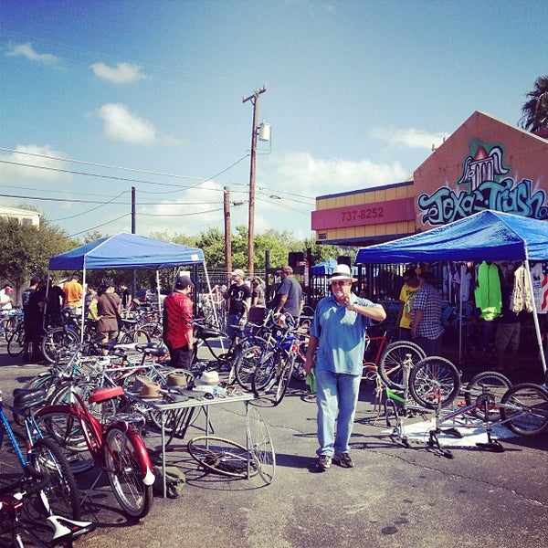 Texas Trash Clothing Exchange - Clothing Store in San Antonio