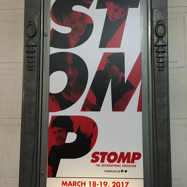 Das Foto wurde bei The Hippodrome Theatre at the France-Merrick Performing Arts Center von Stu L. am 3/18/2017 aufgenommen