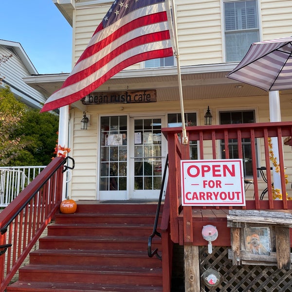 Bean Rush Cafe 9 tips from 174 visitors