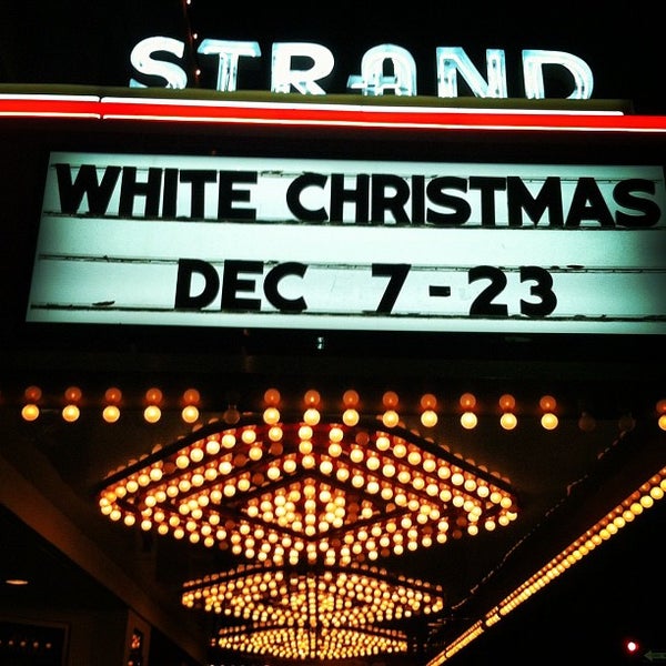 Photo taken at Earl Smith Strand Theatre by Kate L. on 12/9/2012