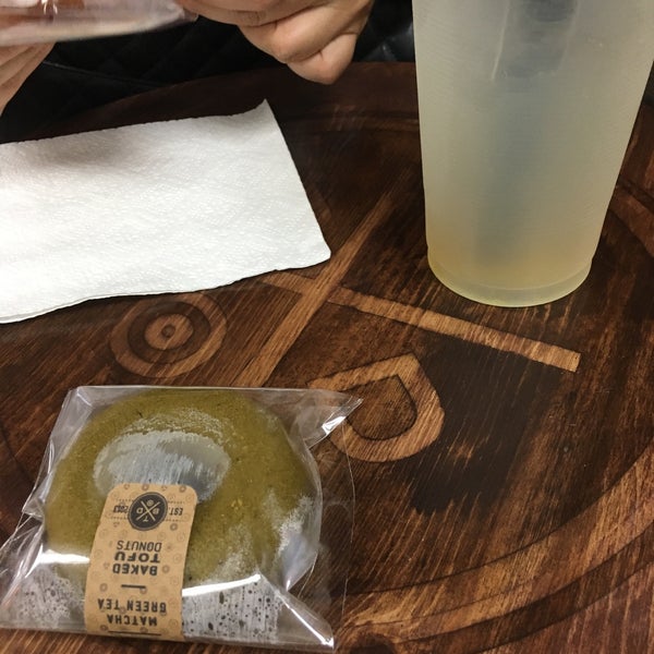 Photo taken at Ring Baked Tofu Donuts by Vu L. on 9/4/2016