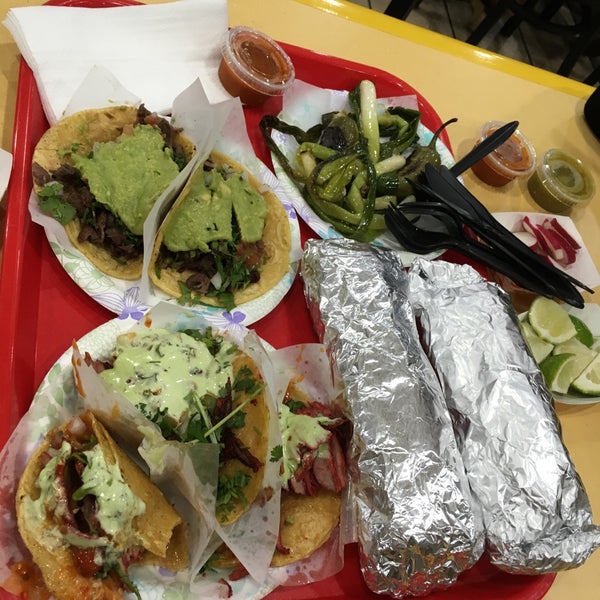 Photo taken at TJ Tacos by Vu L. on 7/2/2016