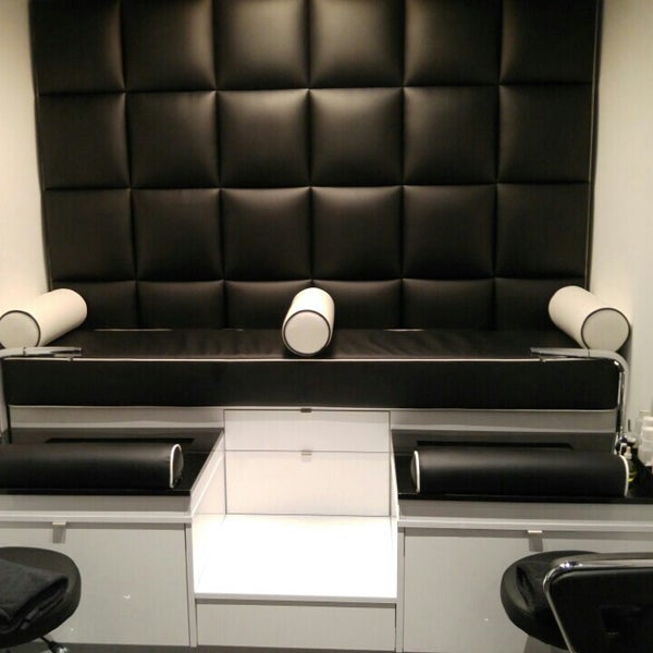 Salon Bliss DollarddesOrmeaux 4309 Blvd. SaintJean